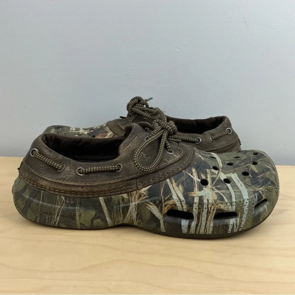 Crocs Men’s Size 9.0 Islander Pitcrew Brown Leather Camo Clogs Advantage Max-4HD